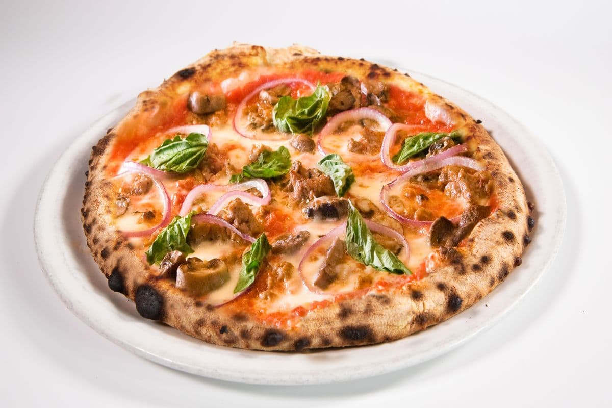 15"+ Grande Abruzzo Pizza