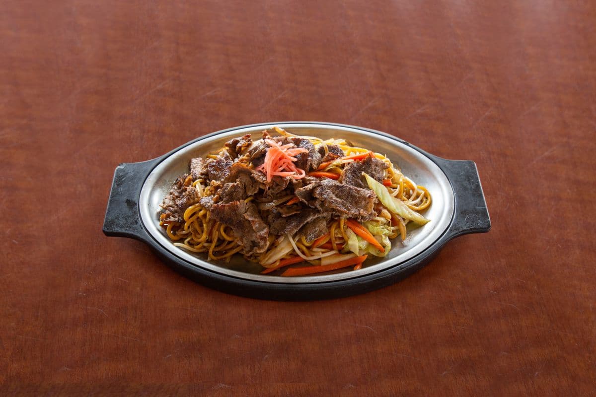 Yakisoba (Pan-Fried Egg Noodles)