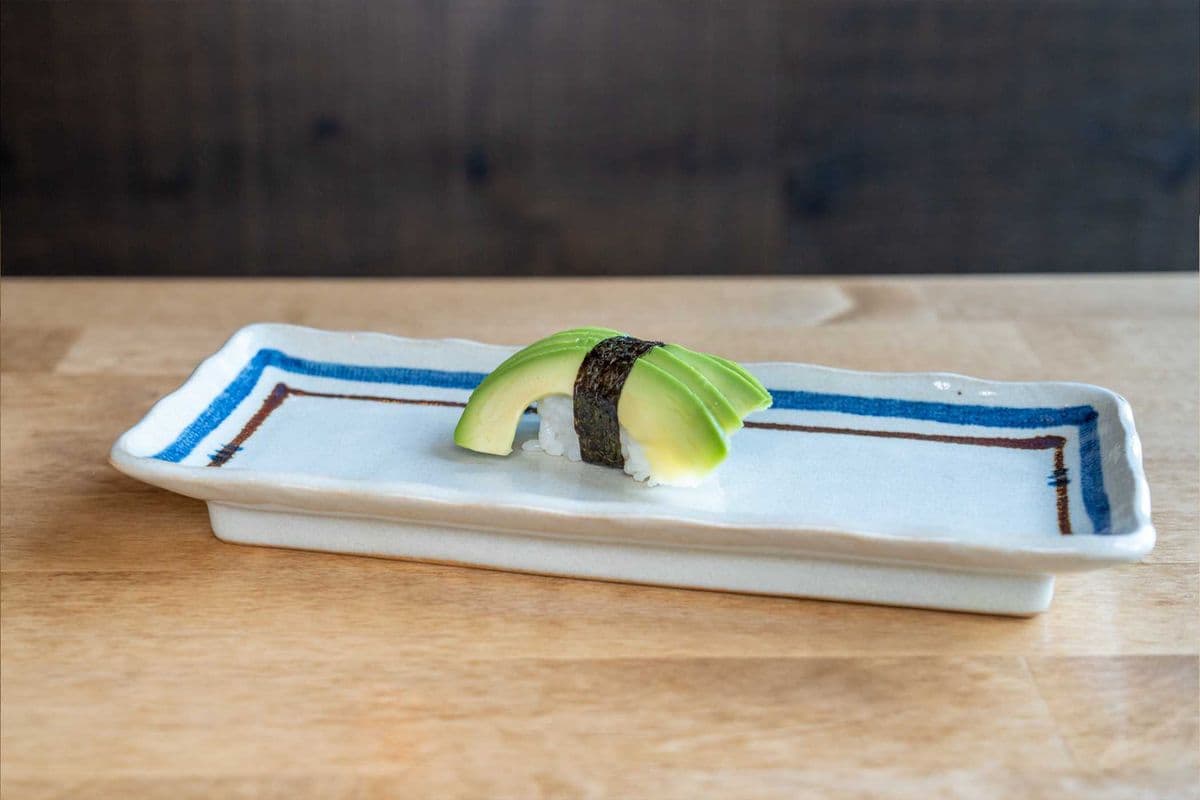 Avocado Nigiri Sushi (1 pc)