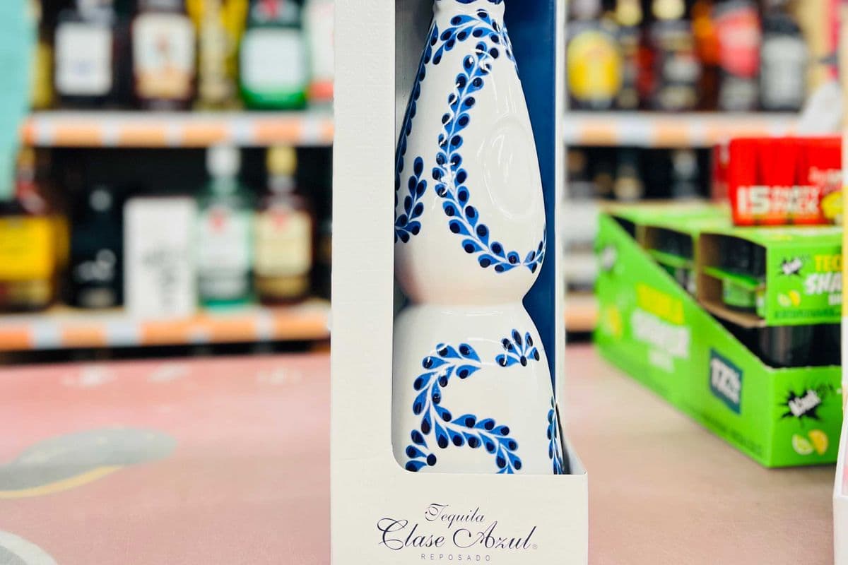 TEQUILA CLASE AZUL REPOSADO (1 x 750ml)