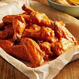 Regular Wings / Ailes régulières