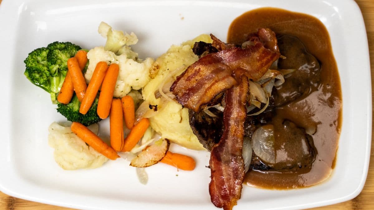 Liver with Onions and Bacon