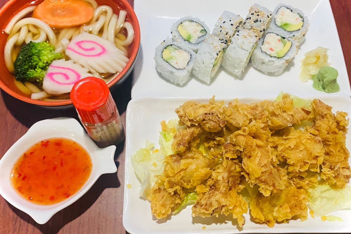 Deep-Fried Boneless Chicken Combo Set 1