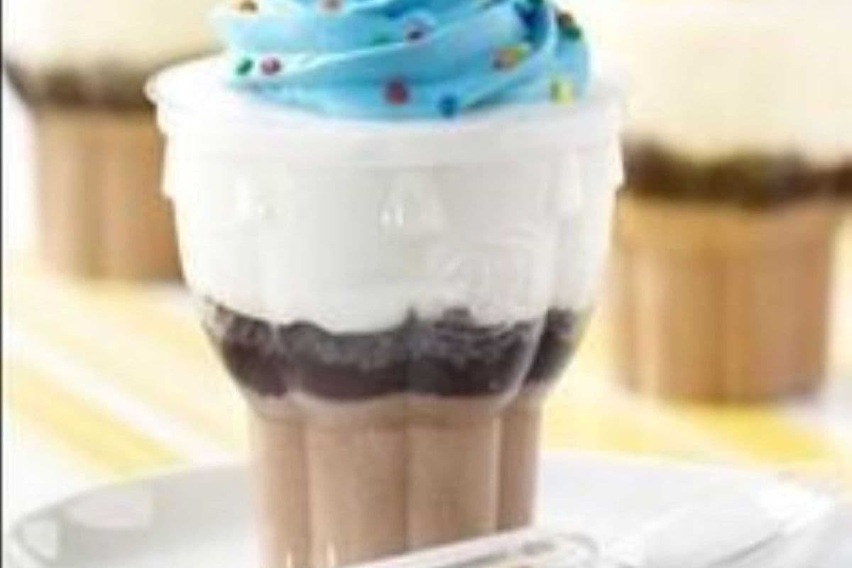 4-Pack DQ Cupcakes
