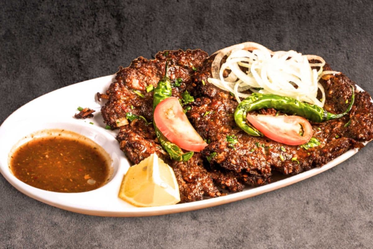 Peshwari Beef Chapli kabab 2 Pcs (2 Pcs)