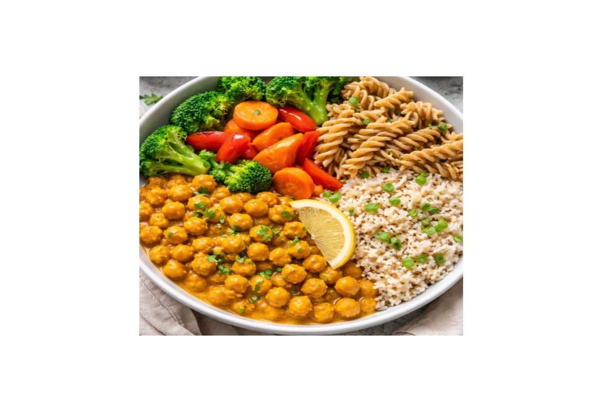Curry Chick Peas with Steamed Veggies, Pasta and Rice