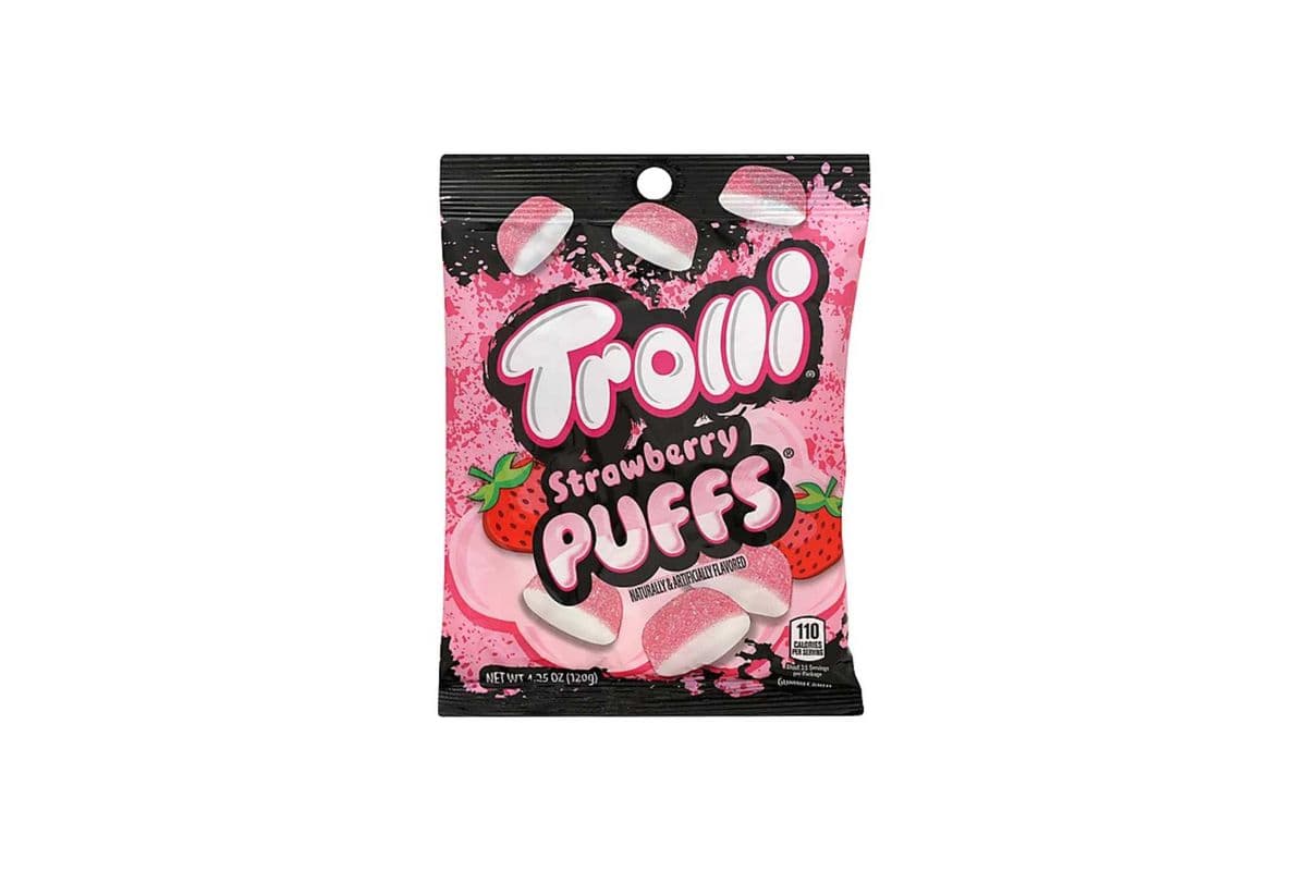 Trolli Strawberry Puffs (4.25 oz) (400 Cal)