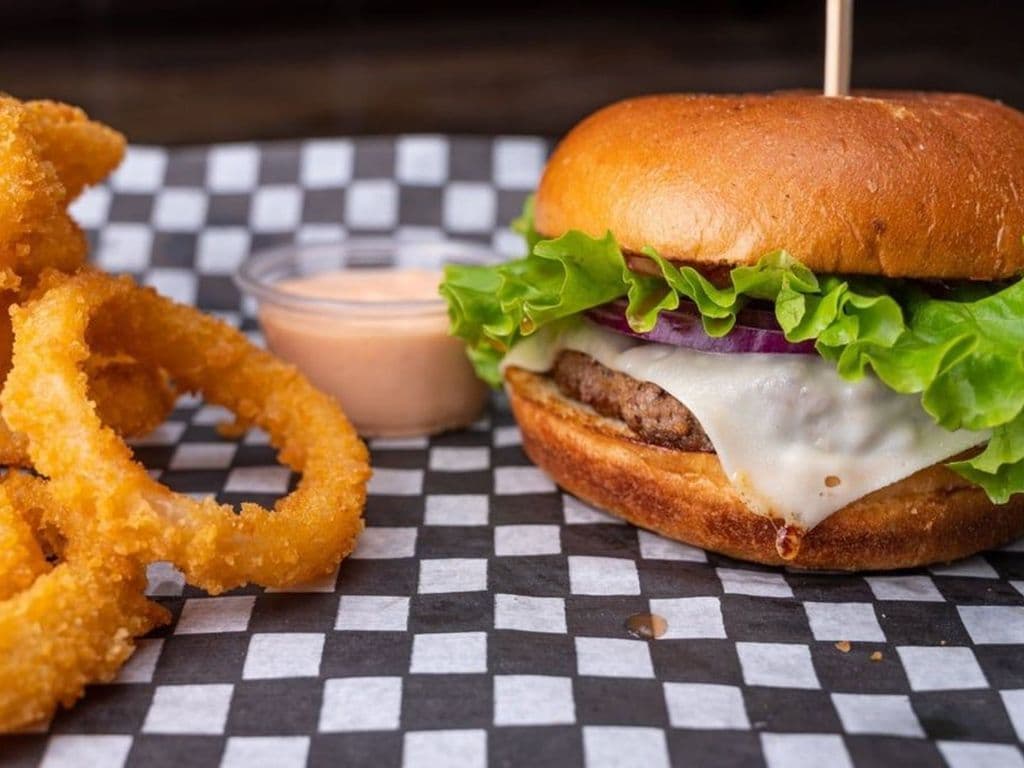 Maui Maui Hawaiian Burger Meal