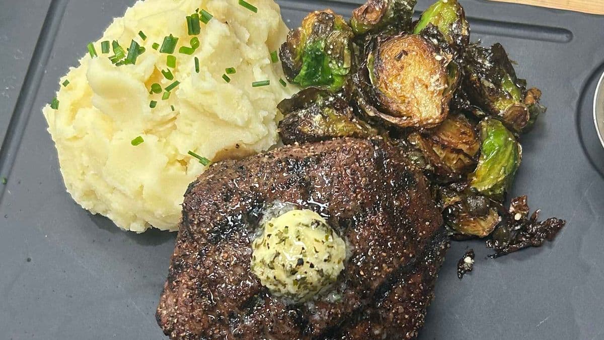 8oz Grass Fed Sirloin