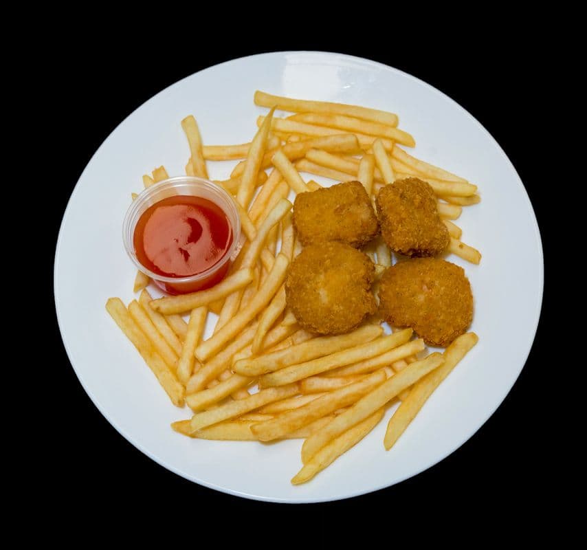 Chicken Nuggets (4 pcs) Combo