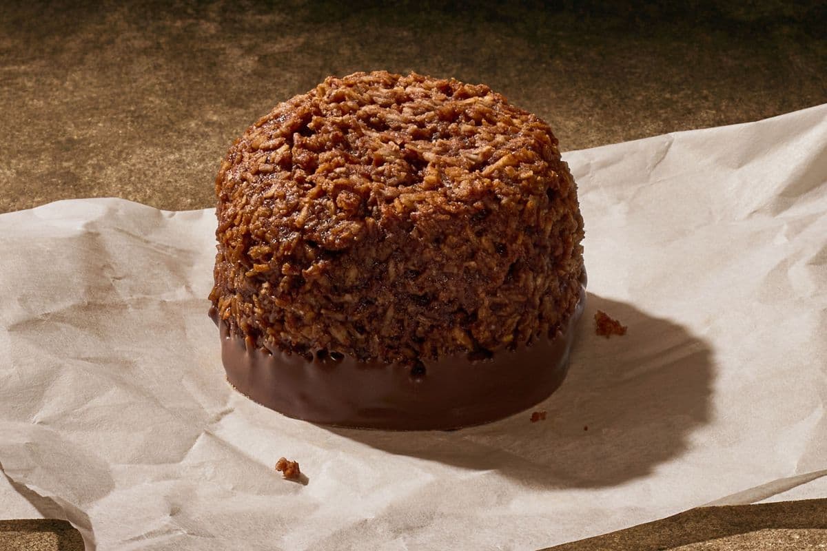 Chocolate Coconut Macaroon