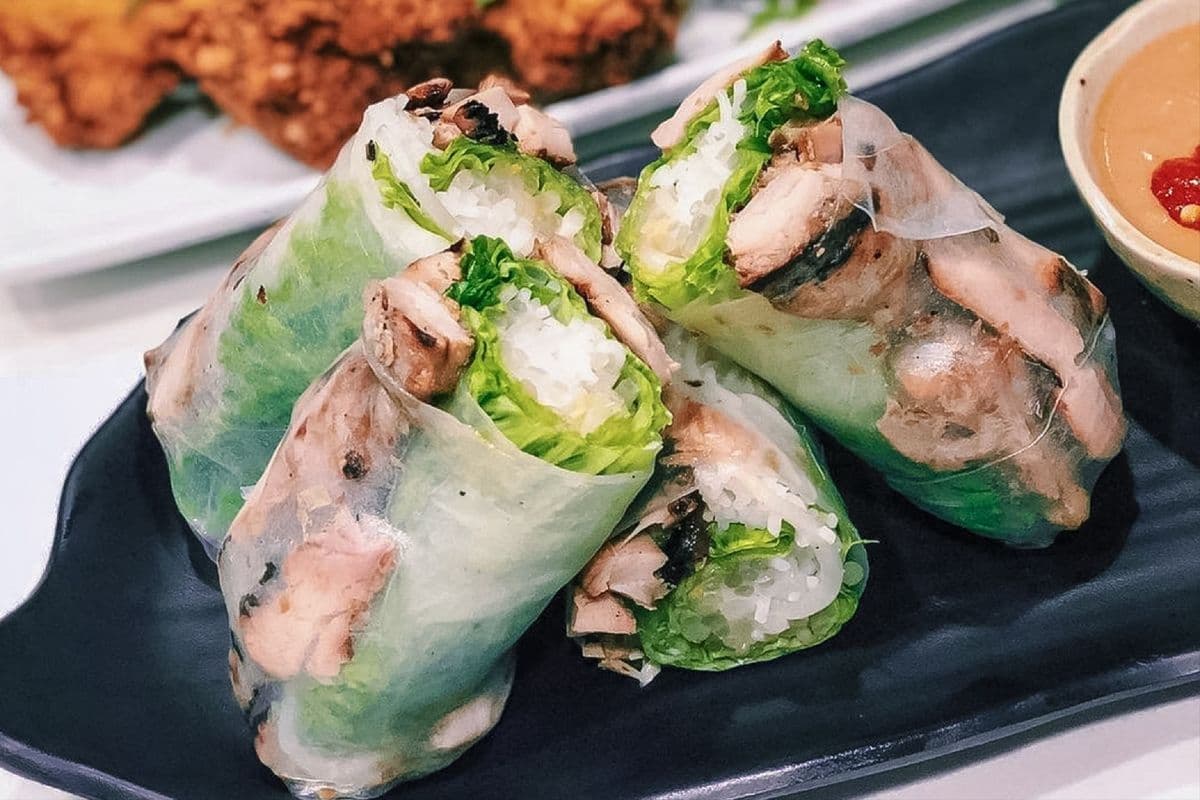 Grilled Lemongrass Chicken Salad Rolls