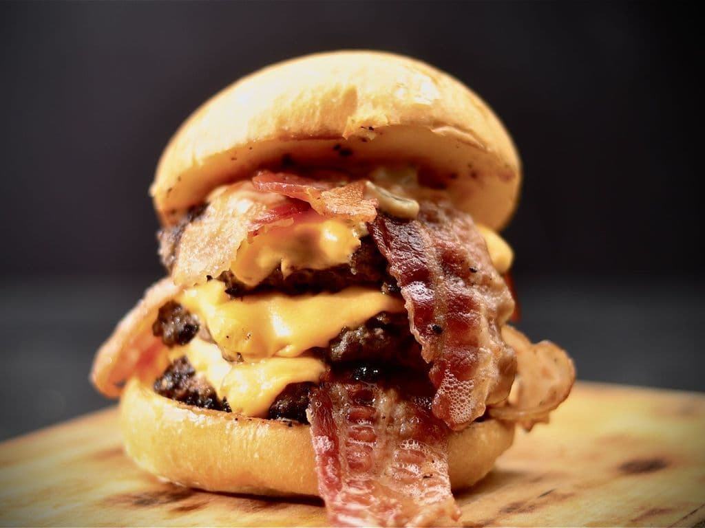 ~TRIPLE BACON BURGER