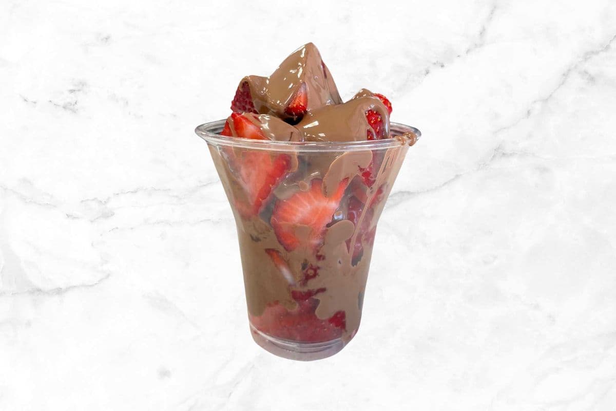 Chocolate Strawberries in a cup