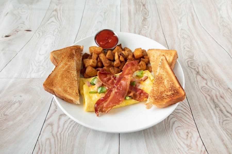 BACON DENVER OMELETTE