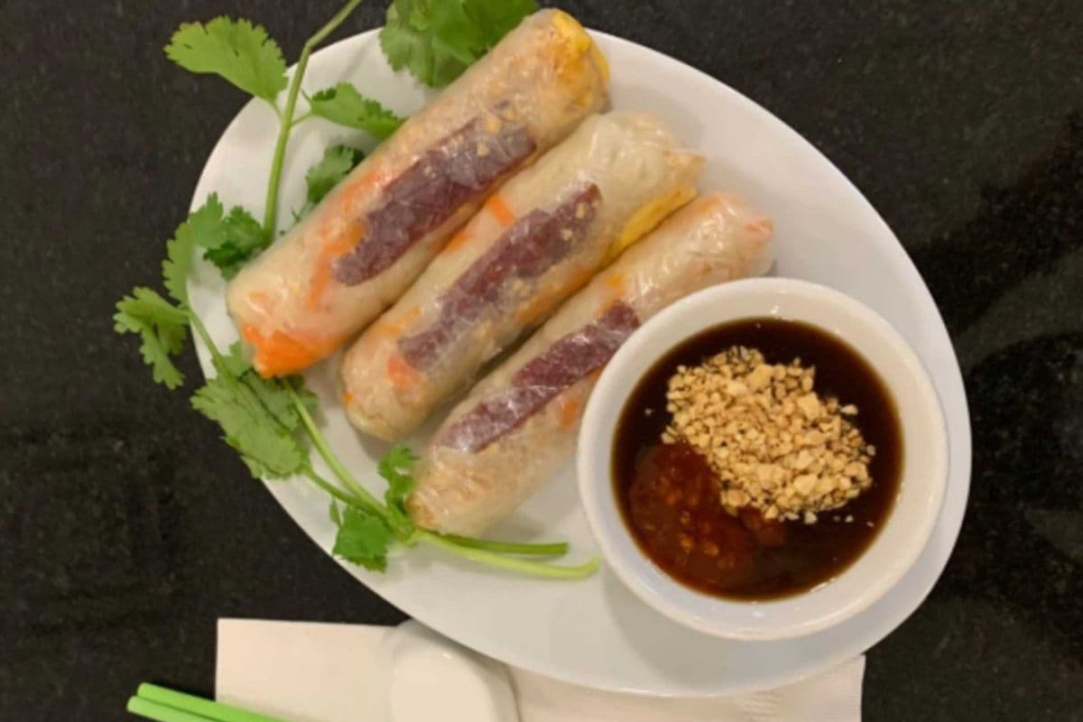 4A. Jamica Rolls - Bo Bia (3 pcs)