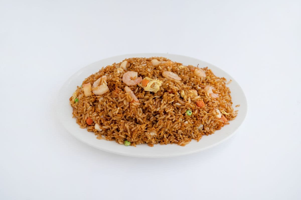 R01. Seafood Fried Rice
