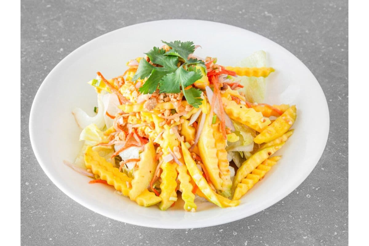 S17. Green Mango or Green Apple Salad (Seasonal)