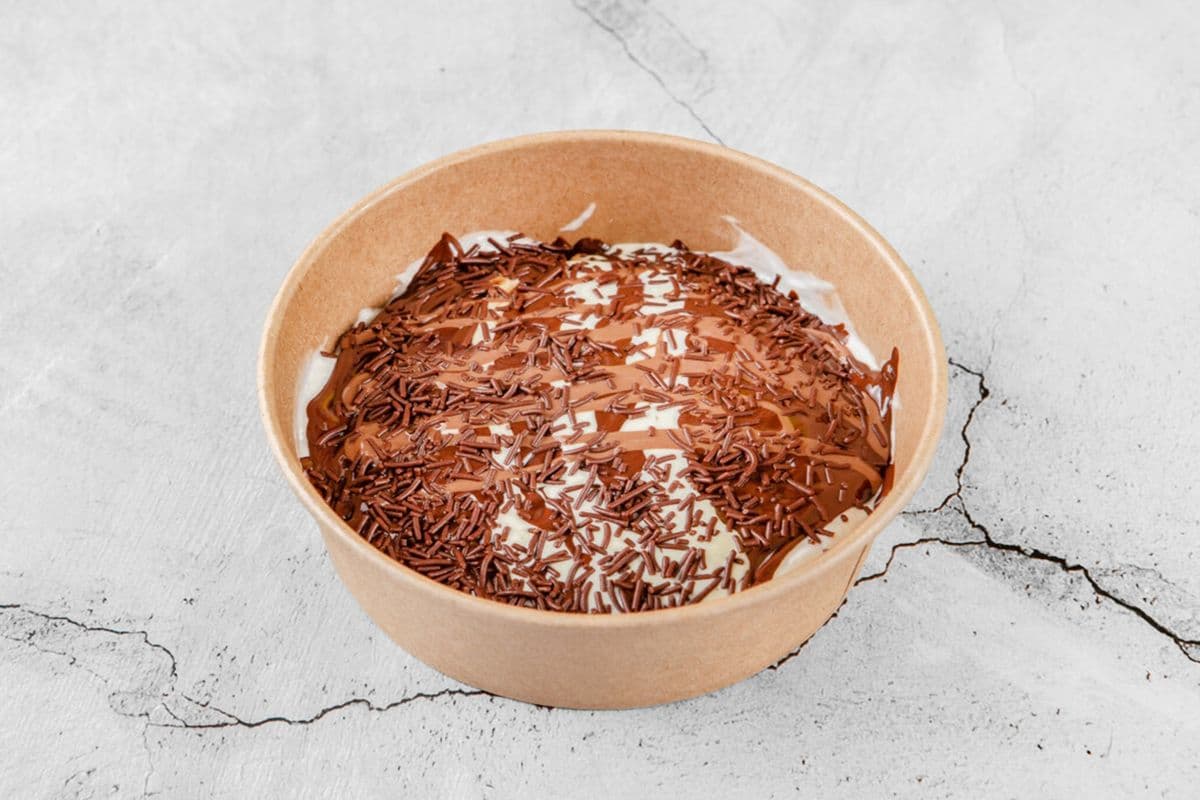 Chocolate Overdose Cake Bowl