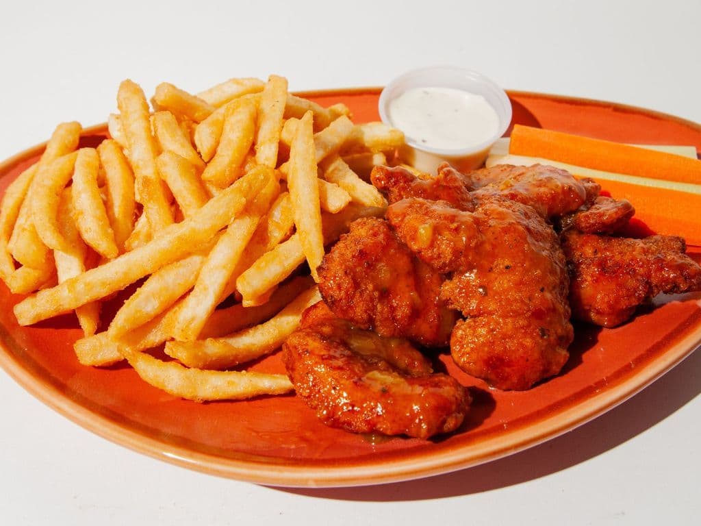 Boneless Wings, Fries, Vegetables, Dip and Pop