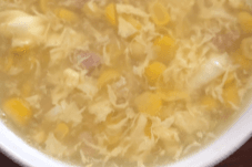 Chicken with Sweet Corn Soup 玉米鸡羹
