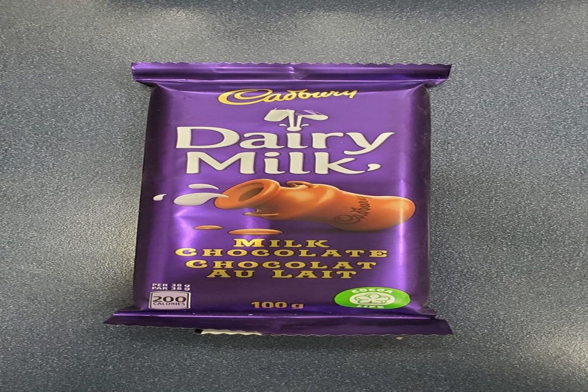 Cadbury Bar Chocolate (100 g)