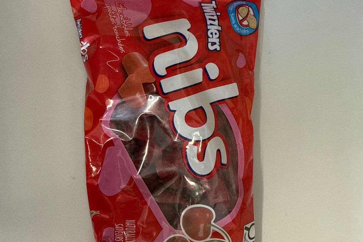 Twizzlers Nibs 225 gm