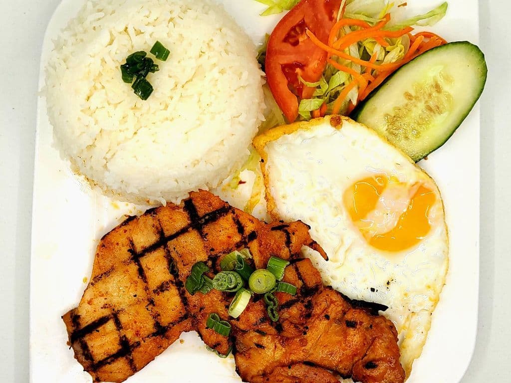 C7. Com Ga Nuong Op La - Lemongrass Chicken, Fried Egg