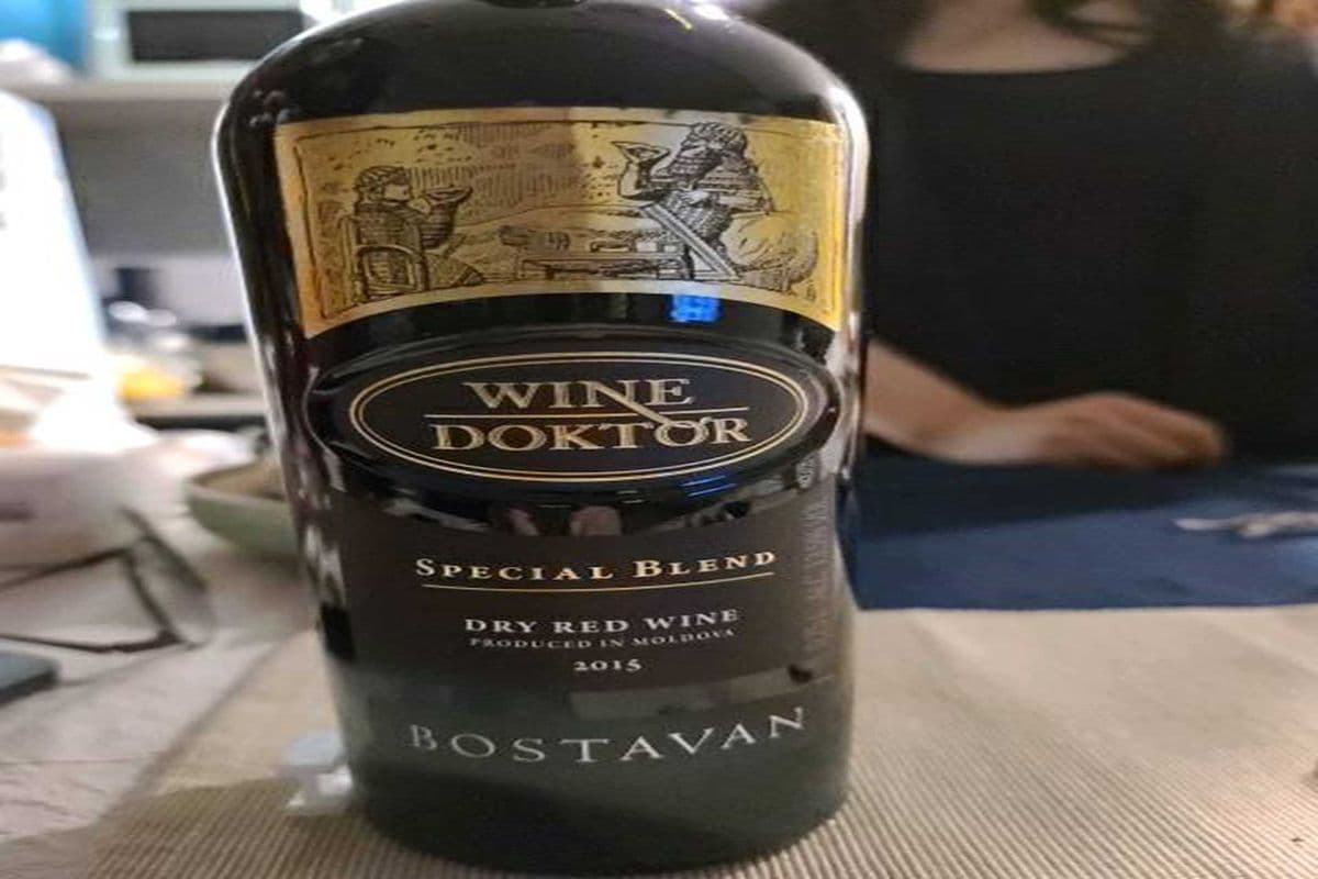 WINE DOKTOR BLEND RED DRY (1 x 750ML)