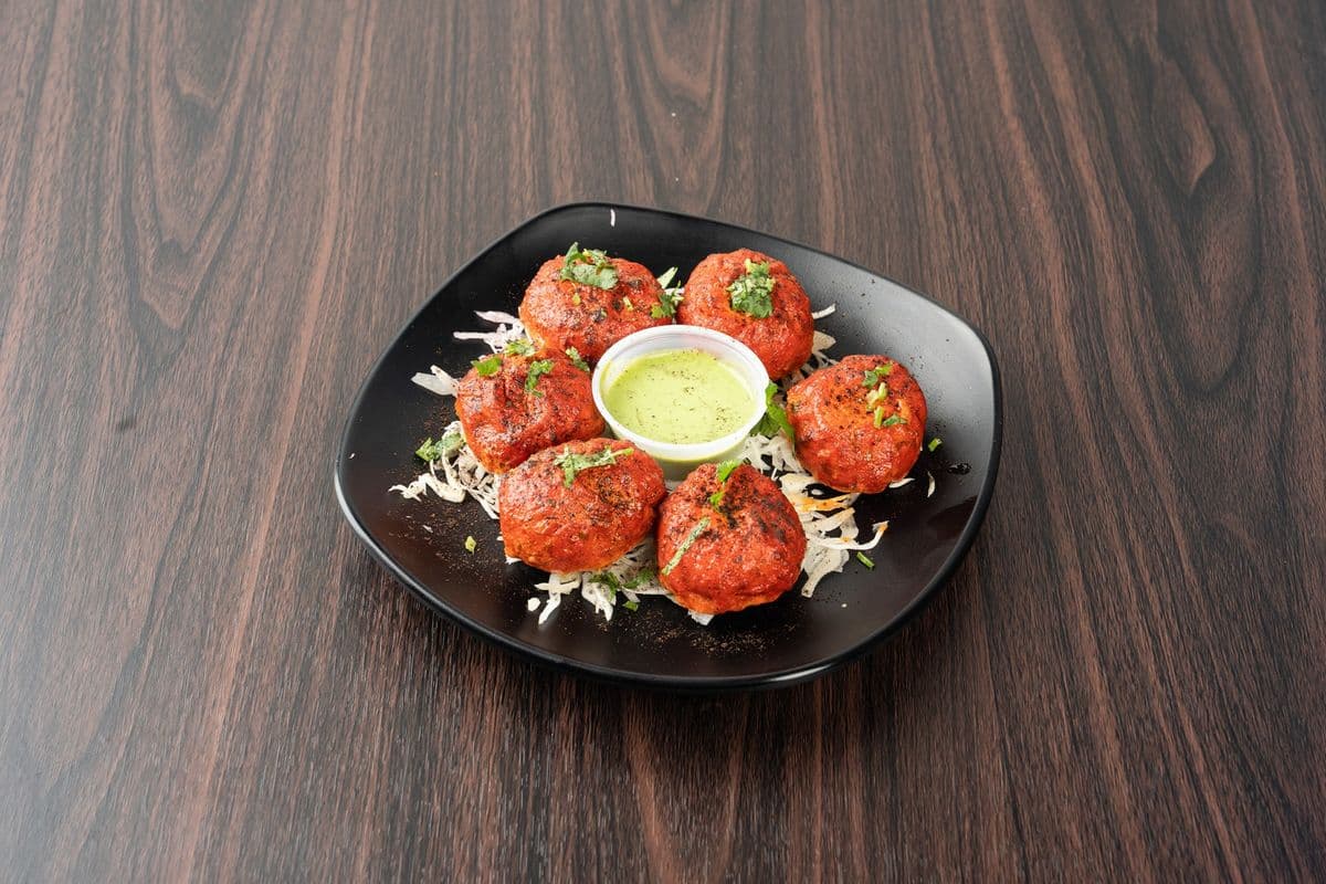 Tandoori Momos (6 Pcs)