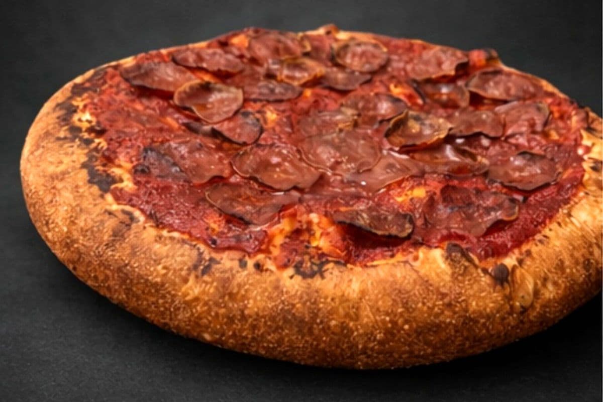 Small Deepdish chicago Pepperoni & italian Sausage Pizza