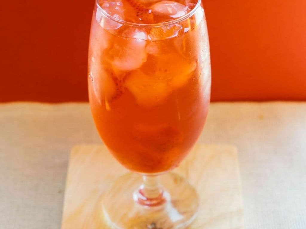 D8. Sweetie Strawberry Green Tea - Tra Dau Dam Sau