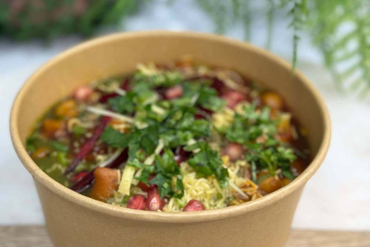 Veg Samosa Channa (2pc)