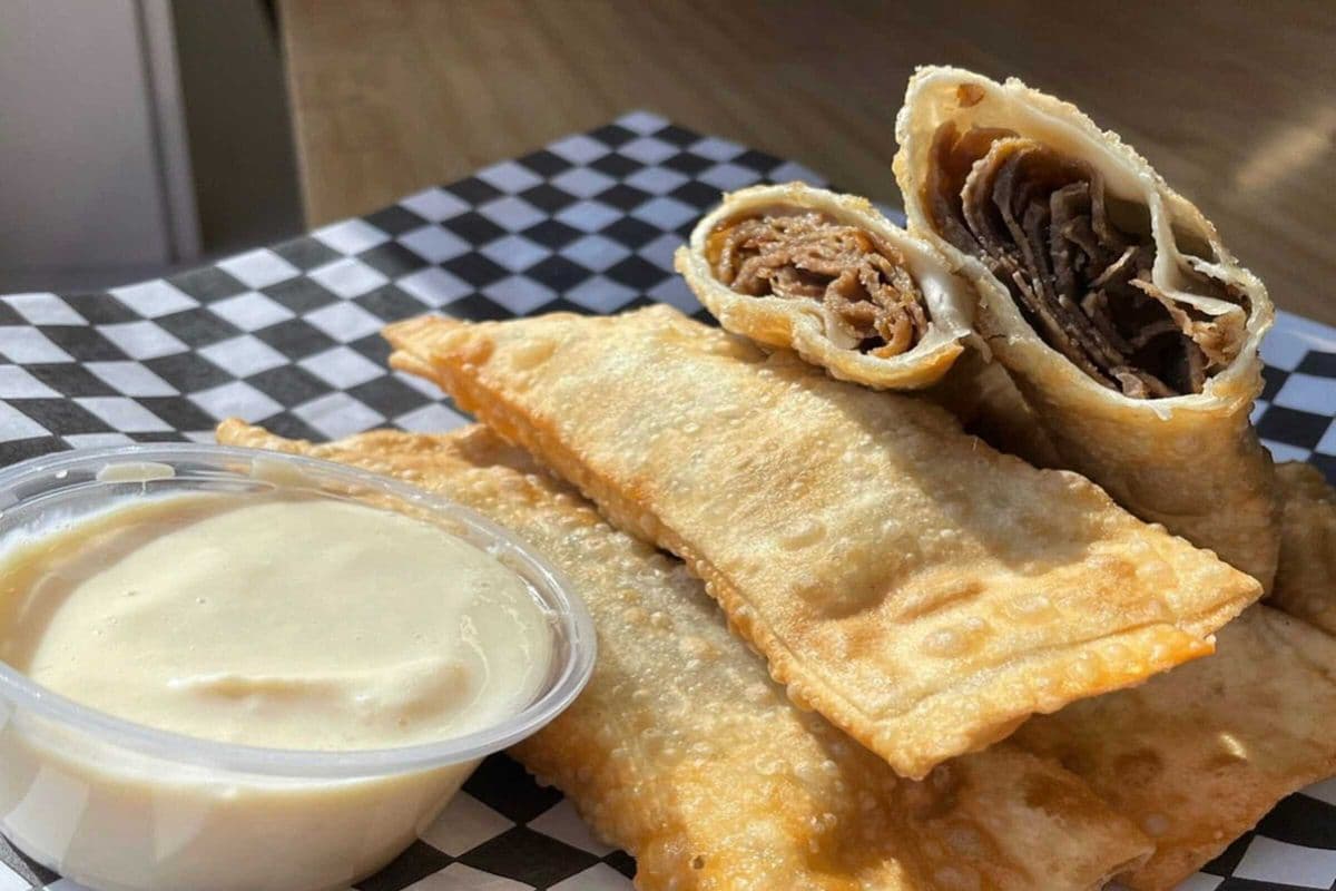 Any Medium Classic Pizza with Donair Eggs Rolls
