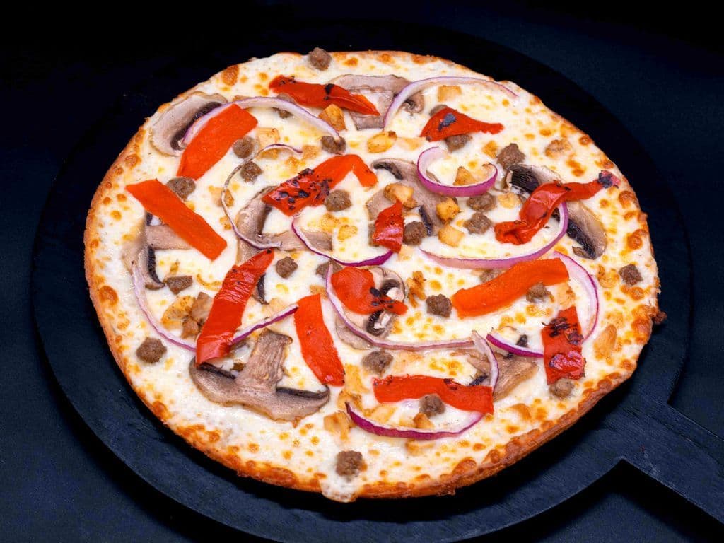 Cauliflower pizza (up to 10 topping)