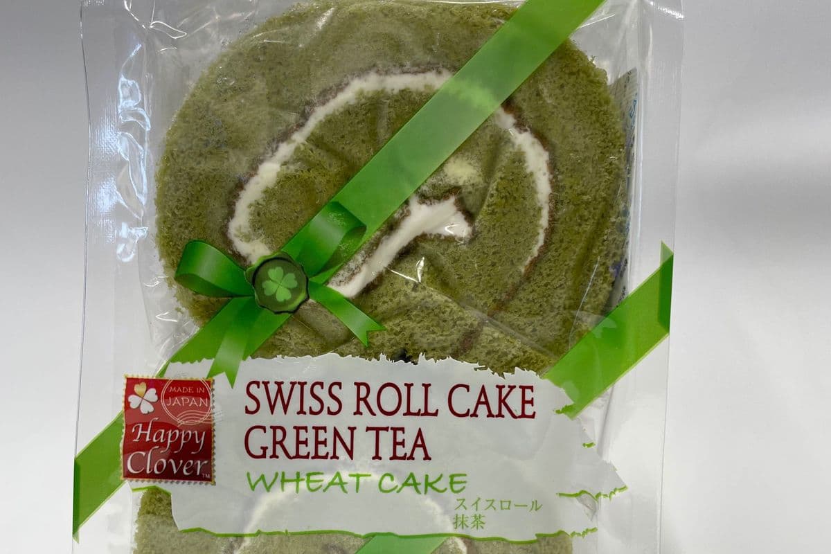Swiss Roll Cake Green Tea 4pc