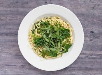 Fresh Herbs Linguine Aioli