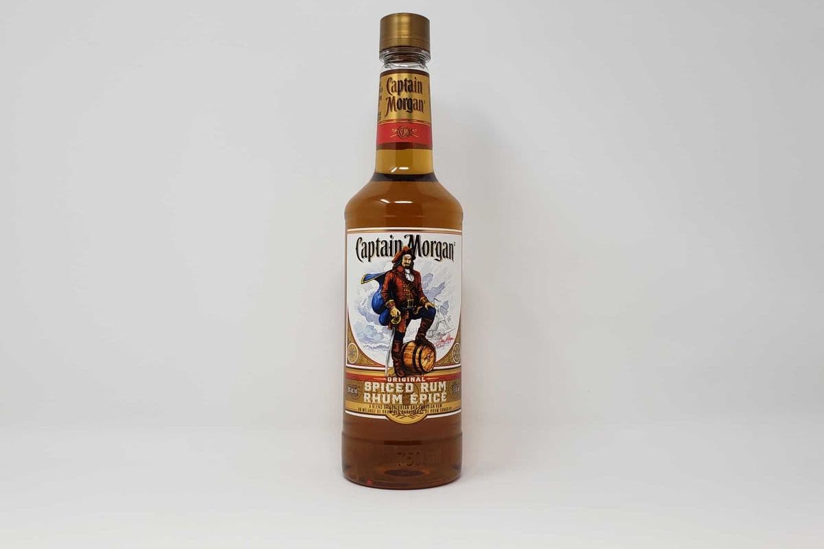 CAPTAIN MORGAN SPICED RUM (1 x 750ml)