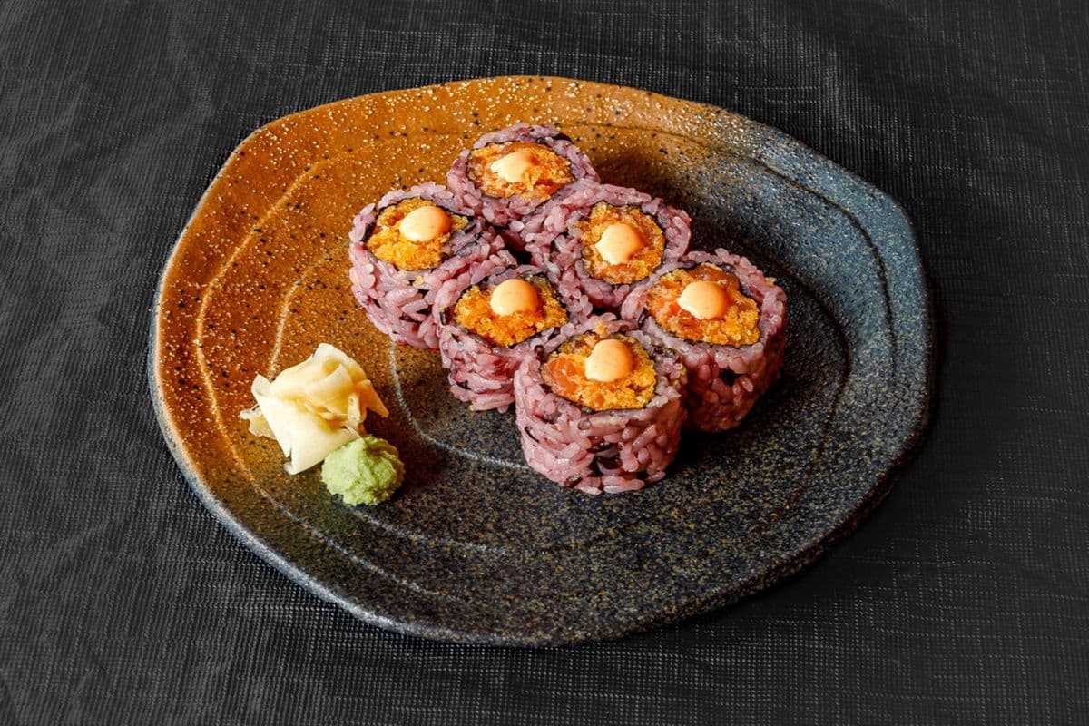 Spicy Salmon Roll