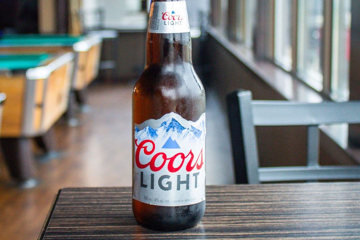 Coors Light Bottle (1 x 341)