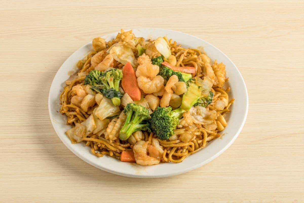 Seafood Lo Mein