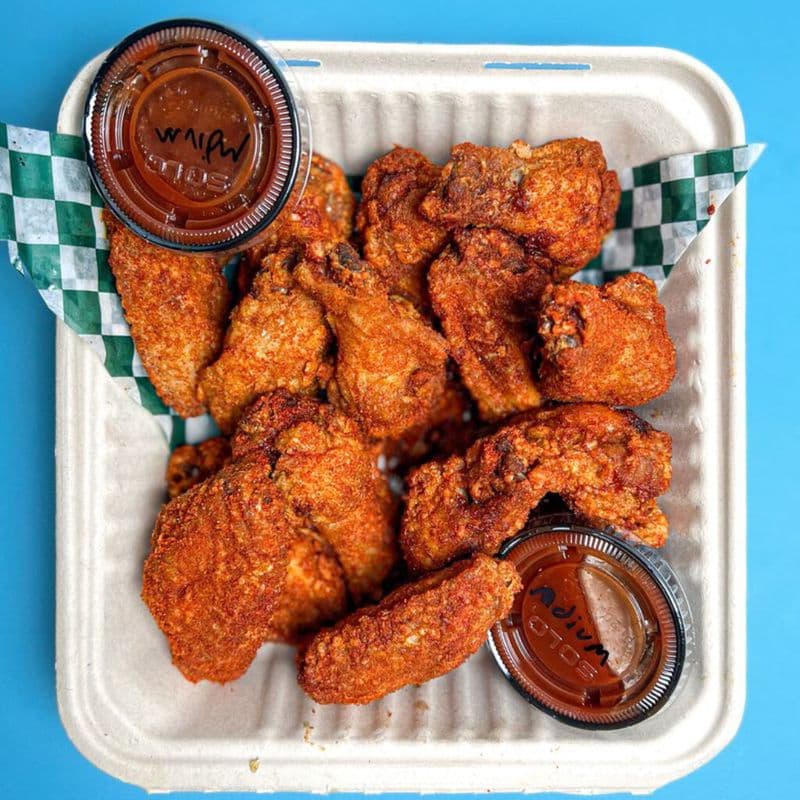 The Wingmaster - 40 Wings