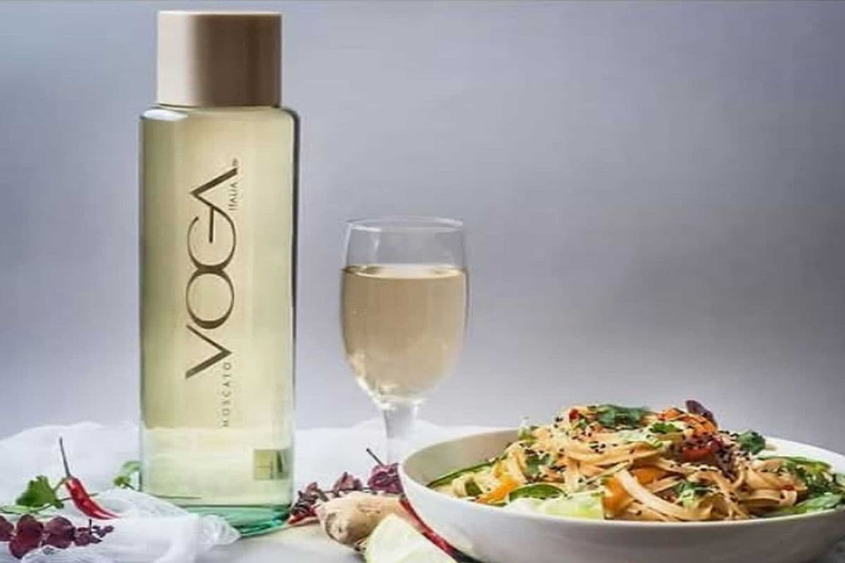 VOGA MOSCATO (1 x 750ML)