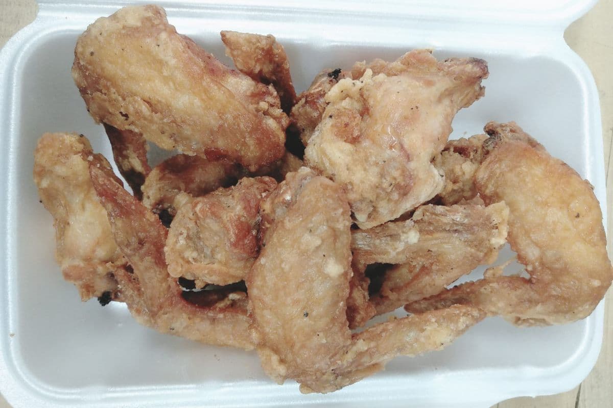Deep-Fried Chicken Wings (12 pcs)