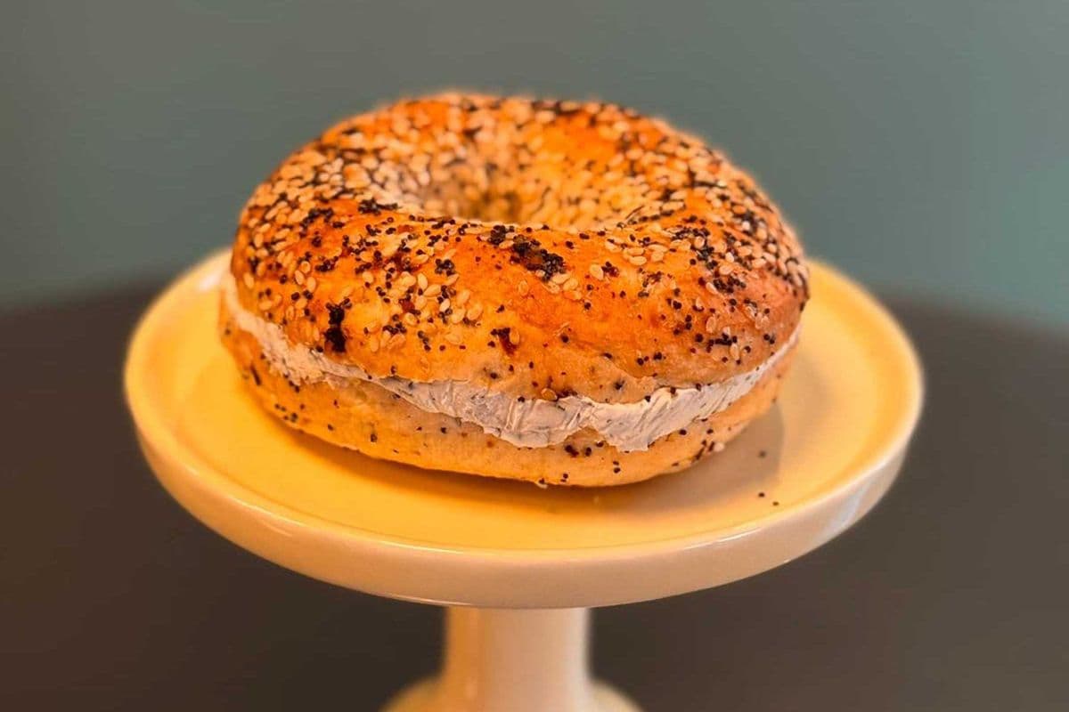 Bagel Cheese & Cucumber