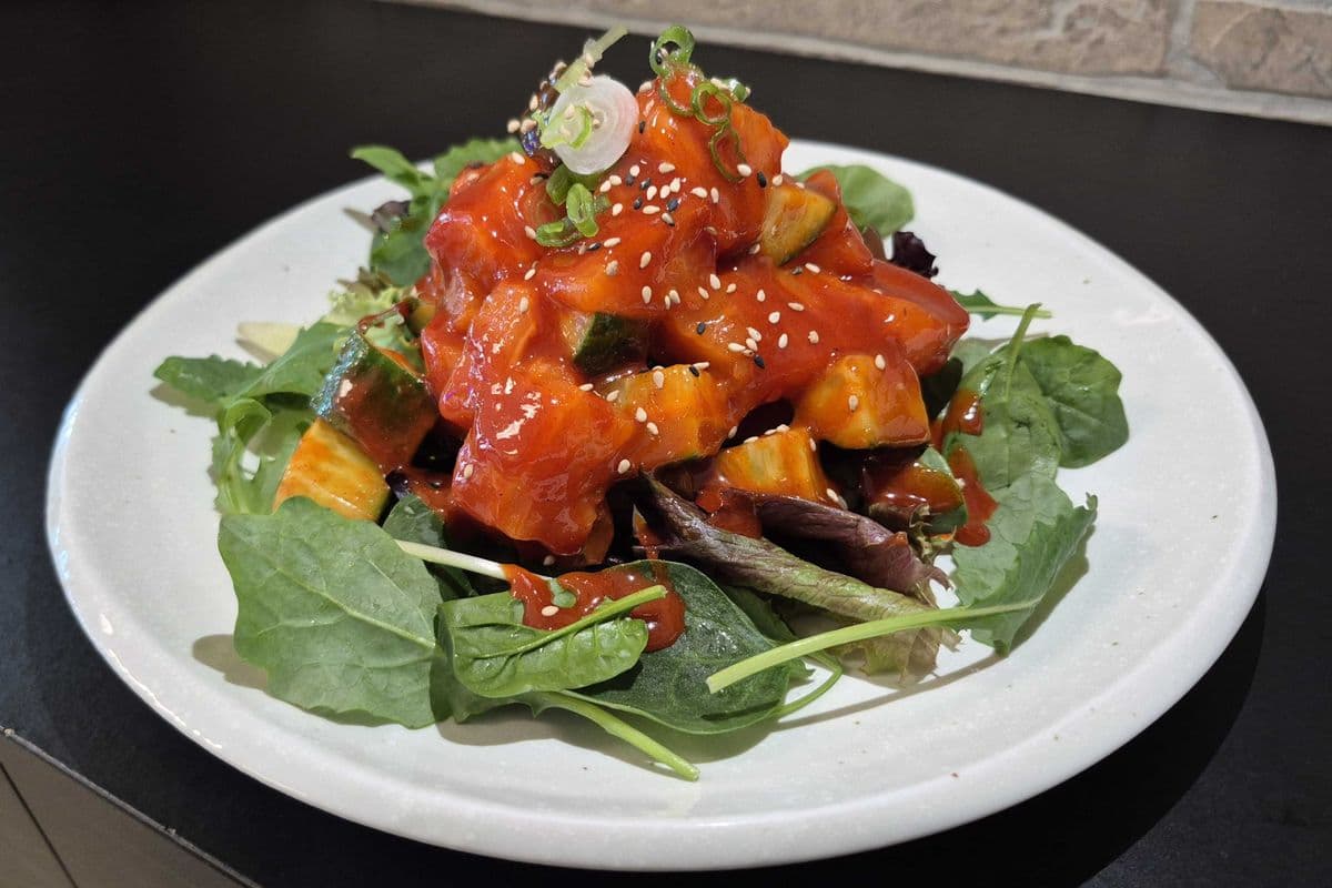 Spicy Salmon Sashimi