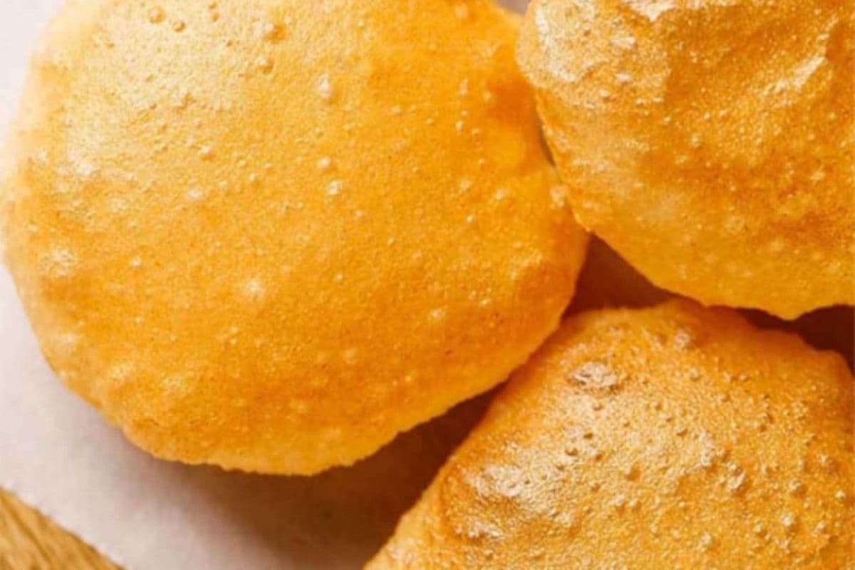 Extra Poori (2 Pcs)
