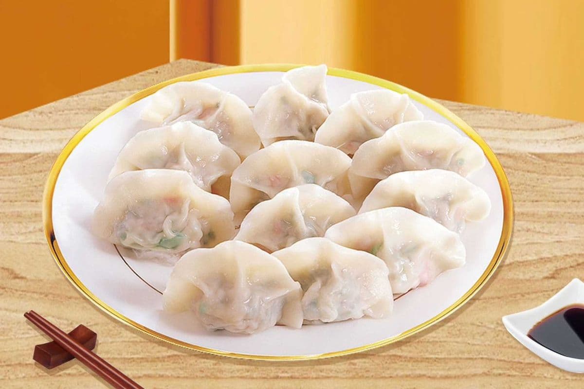 B8. Leek, Egg, and Vermicelli Boiled Dumpling