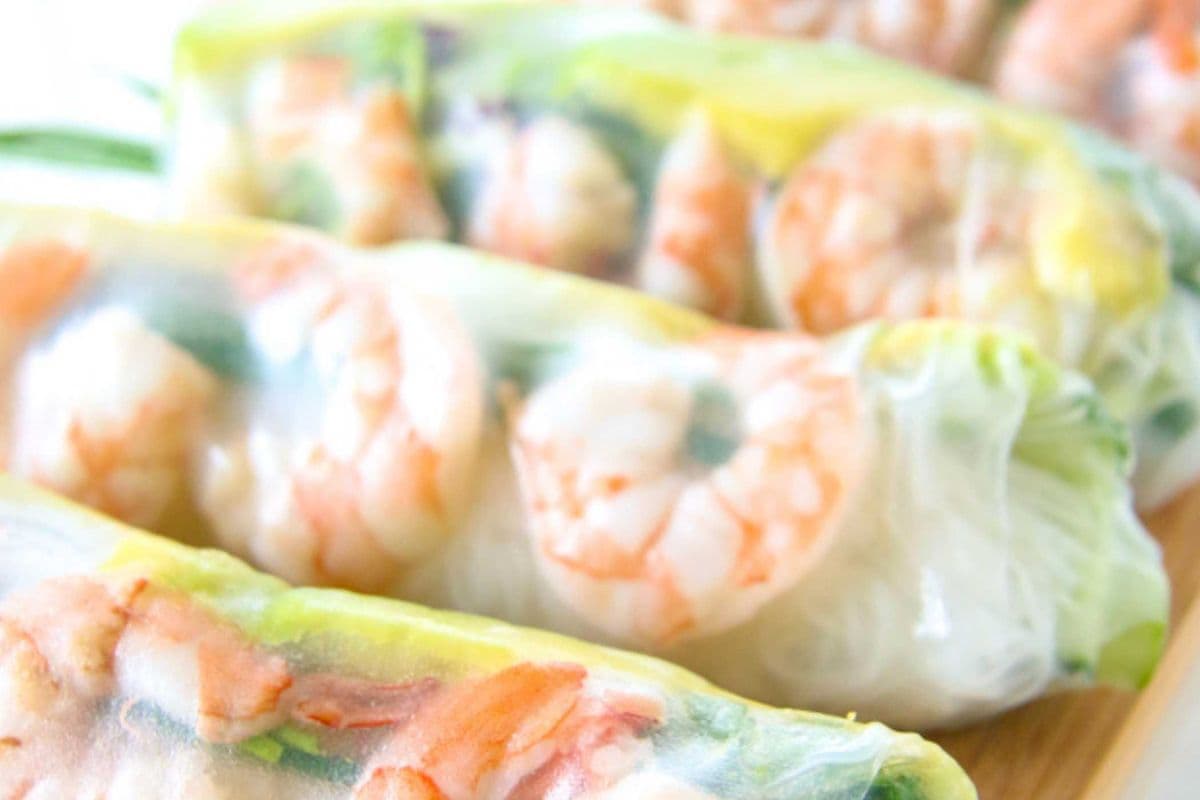 504. Fresh Shrimp Rolls (2 pcs)