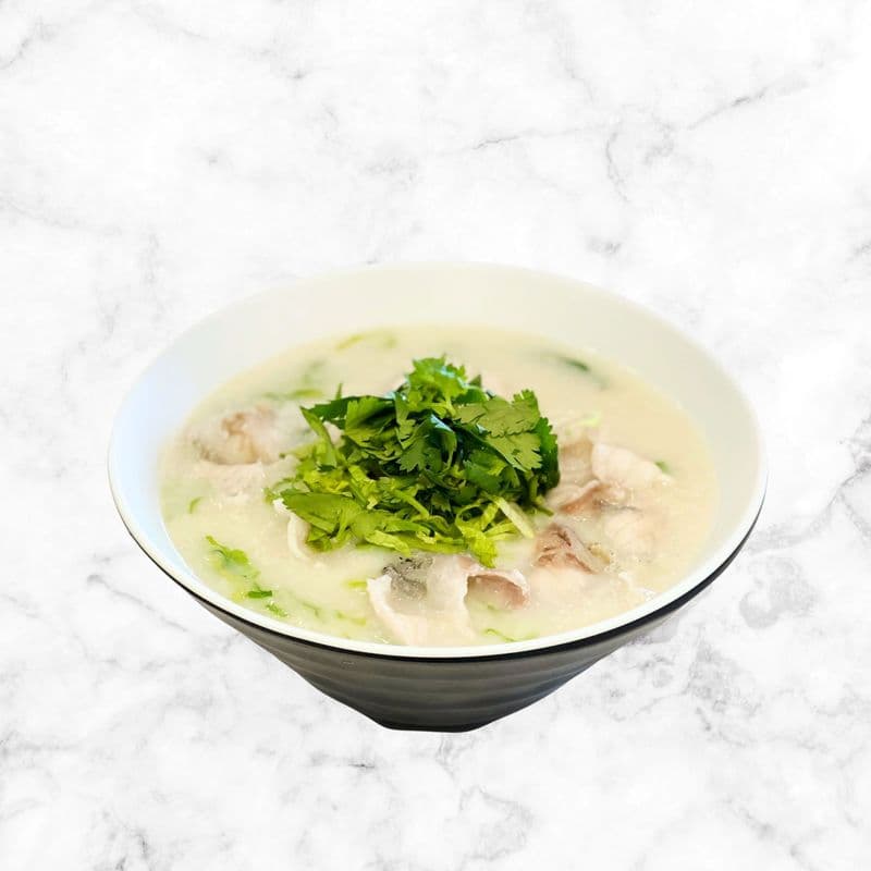 C18 fresh water fish sliced congee / C18 脆肉鲩魚片粥